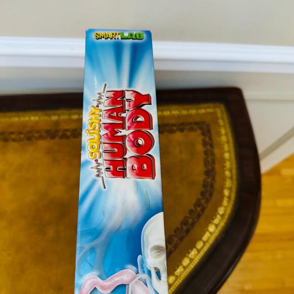 SMARTLAB Toys Squishy Human Body - 21 Removable Body Parts & Anatomy Book NEW - Picture 11 of 12